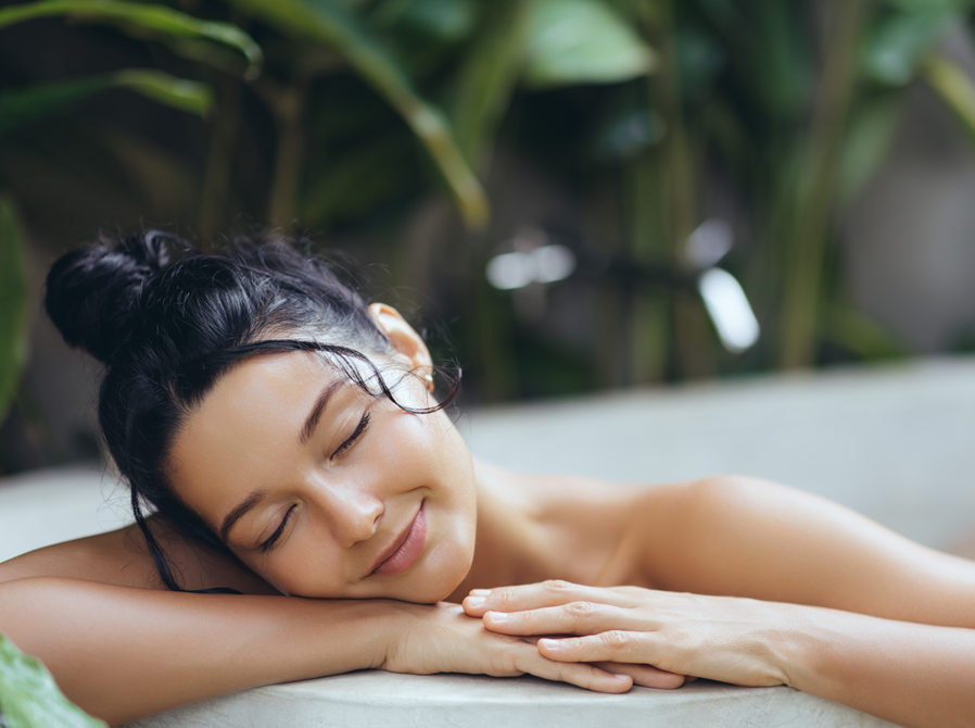 Embrace Smoothness: Your Guide to Naturally Reducing Cellulite with Confidence